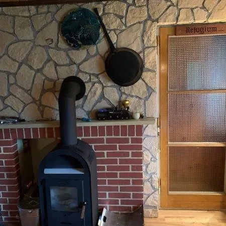 Kleines Im Gebirge Beim Bahnhof Feriehus *